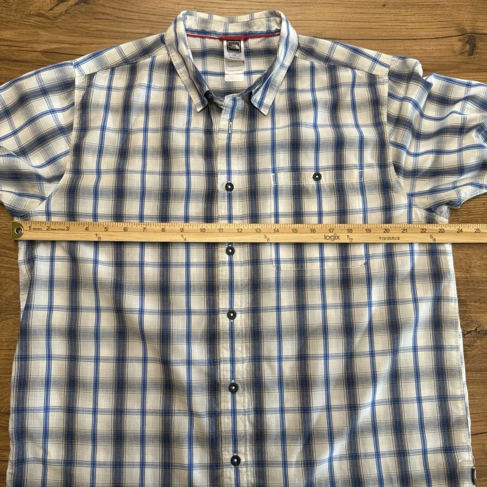 The North Face Mens Large Button Up Blue White Plaid SS Outdoor Casual READ‎